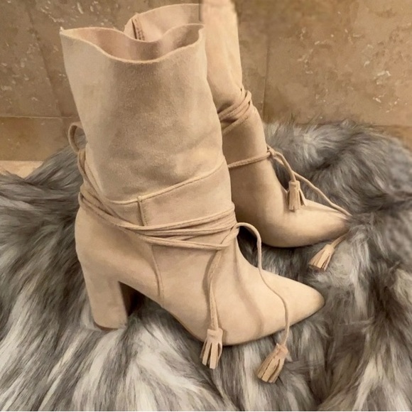 Trendy Ankle Boots Size 9 - Picture 12 of 12